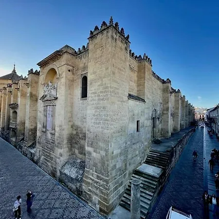 Apartment Newmezquita1 Magnificas Vistas A Mezquita Catedral Cordoba